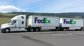 Ugarte Trucking Logo